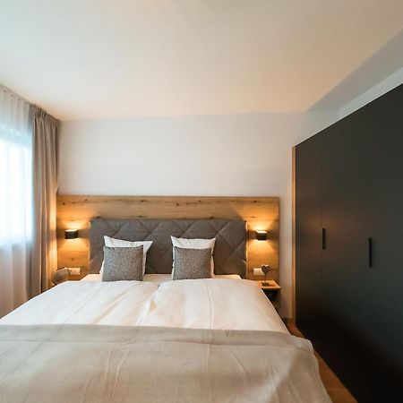 Alpenluxus Presents - Marias Zillertalblick With Roof Terrace, 3 Bedrooms & Parking Space Schlitters Exterior photo